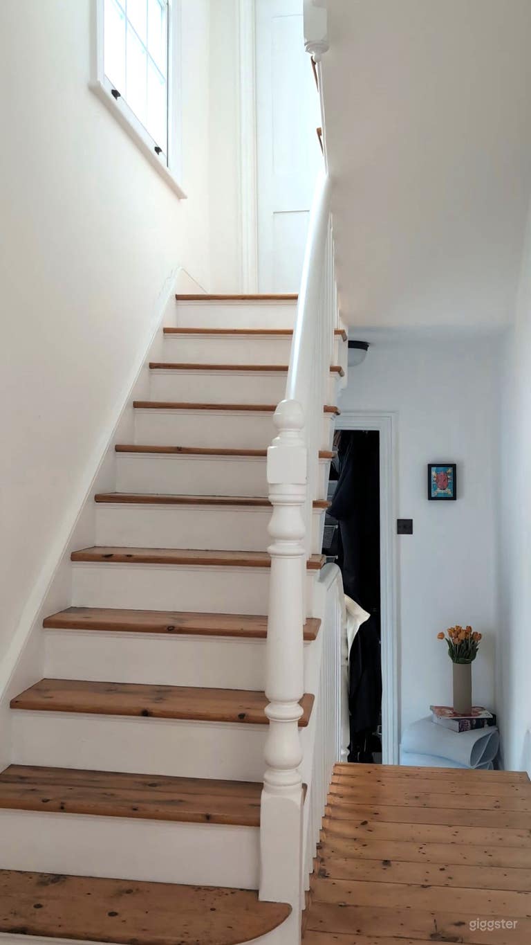  Victorian Architect's Home with Garden | Broadway Market, Ha 