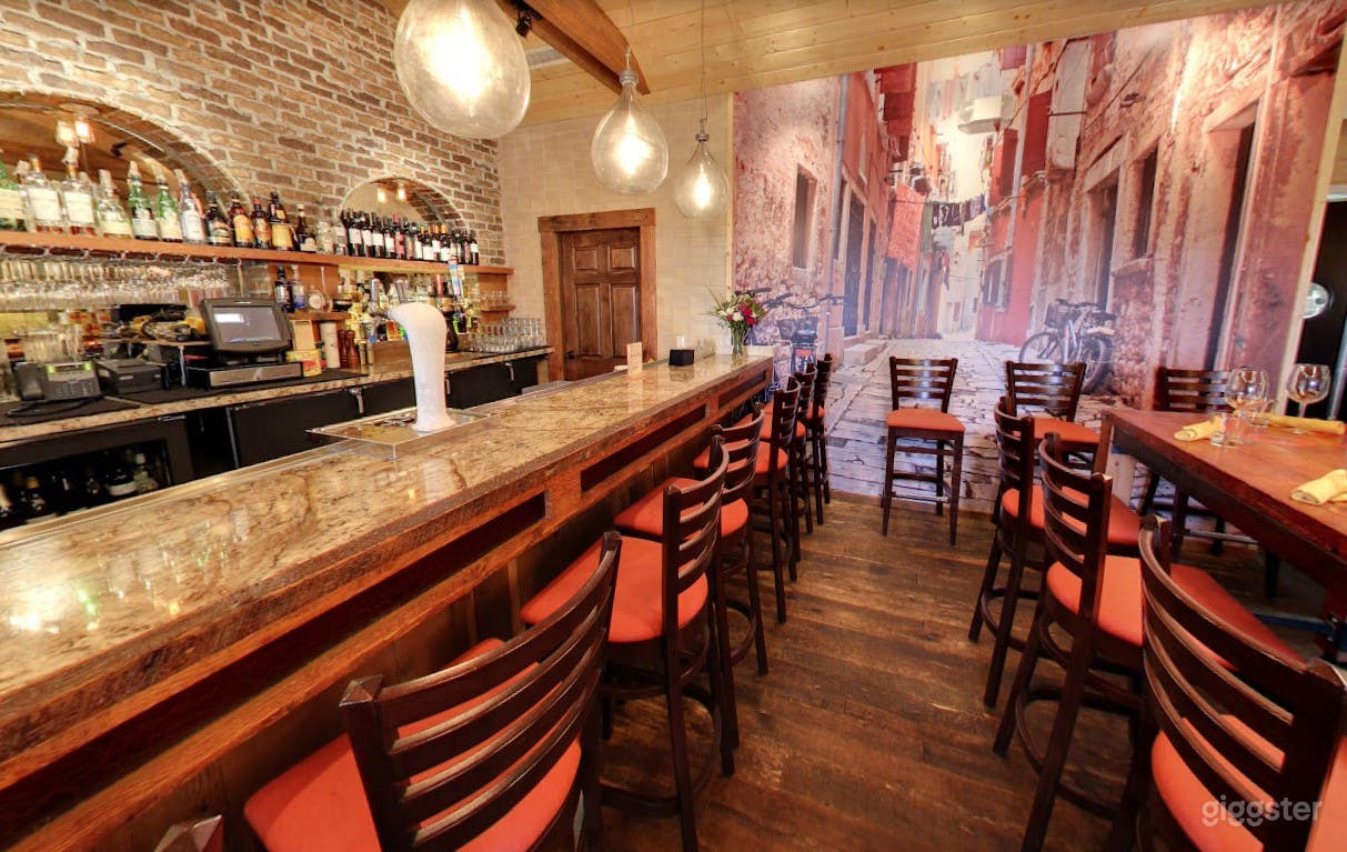 Rustic Bar Lounge Photo 4