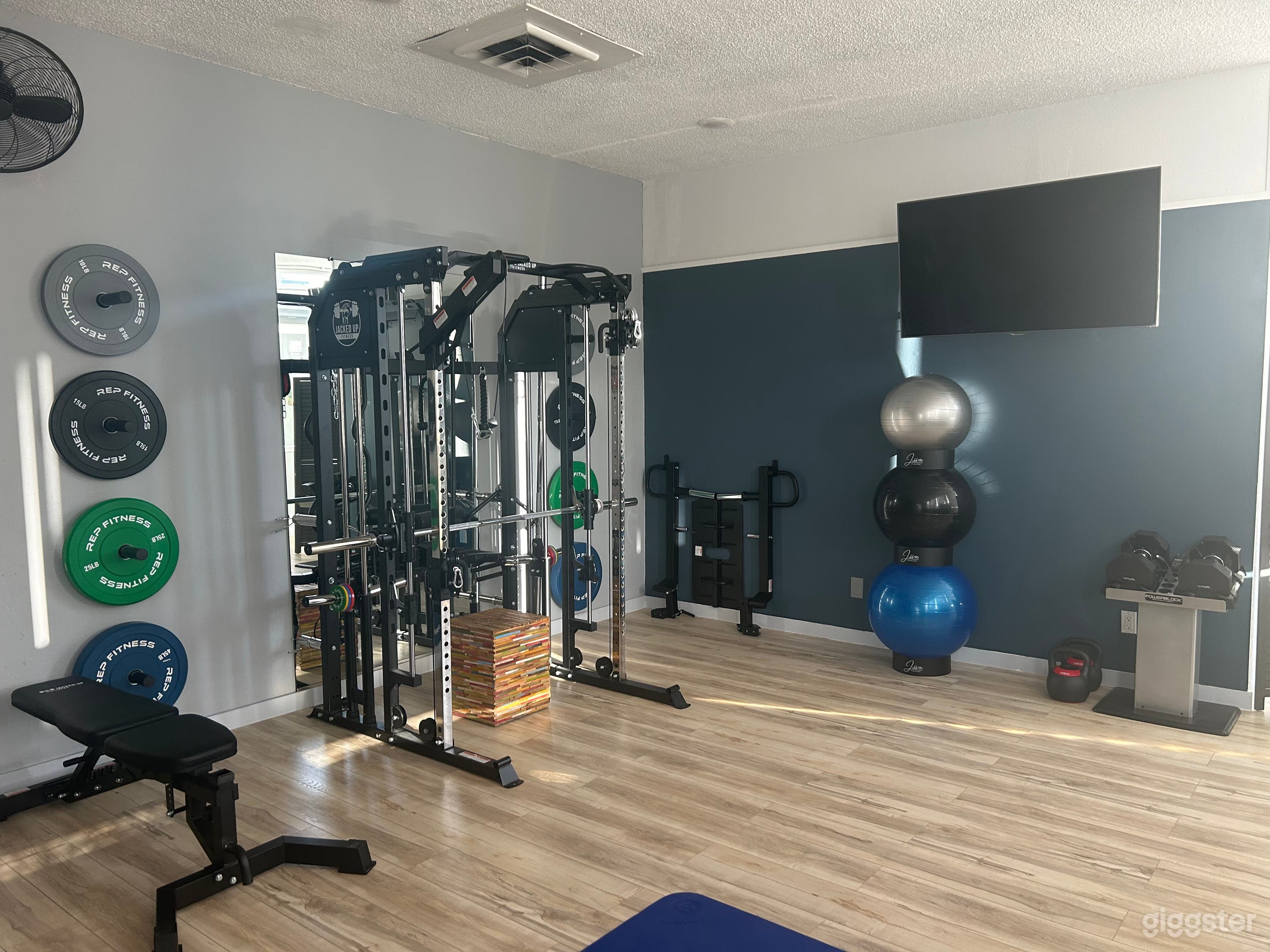 Flexible Fitness Studio  Photo 1