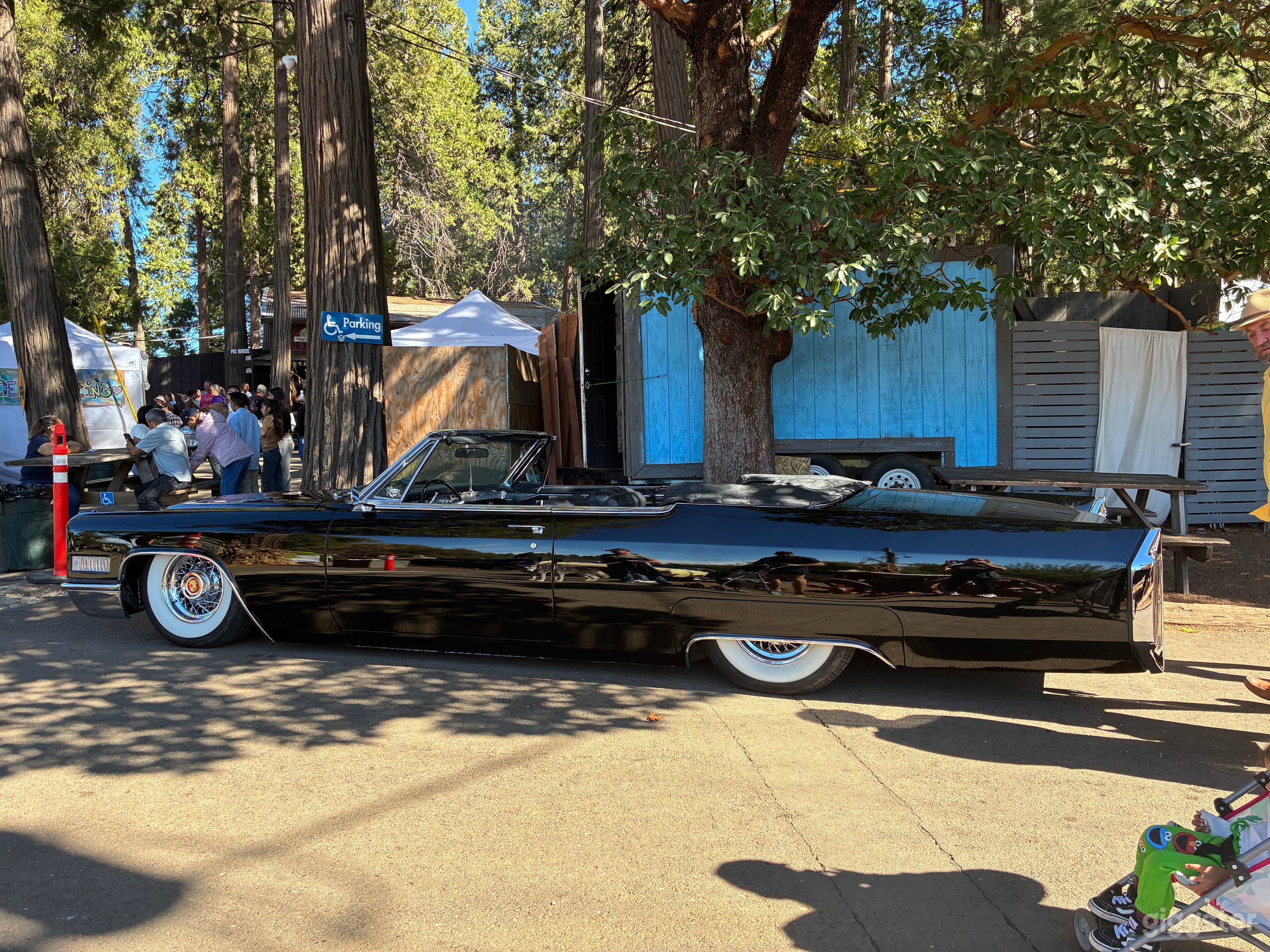 Cadillac DeVille convertible 1966 Photo 1