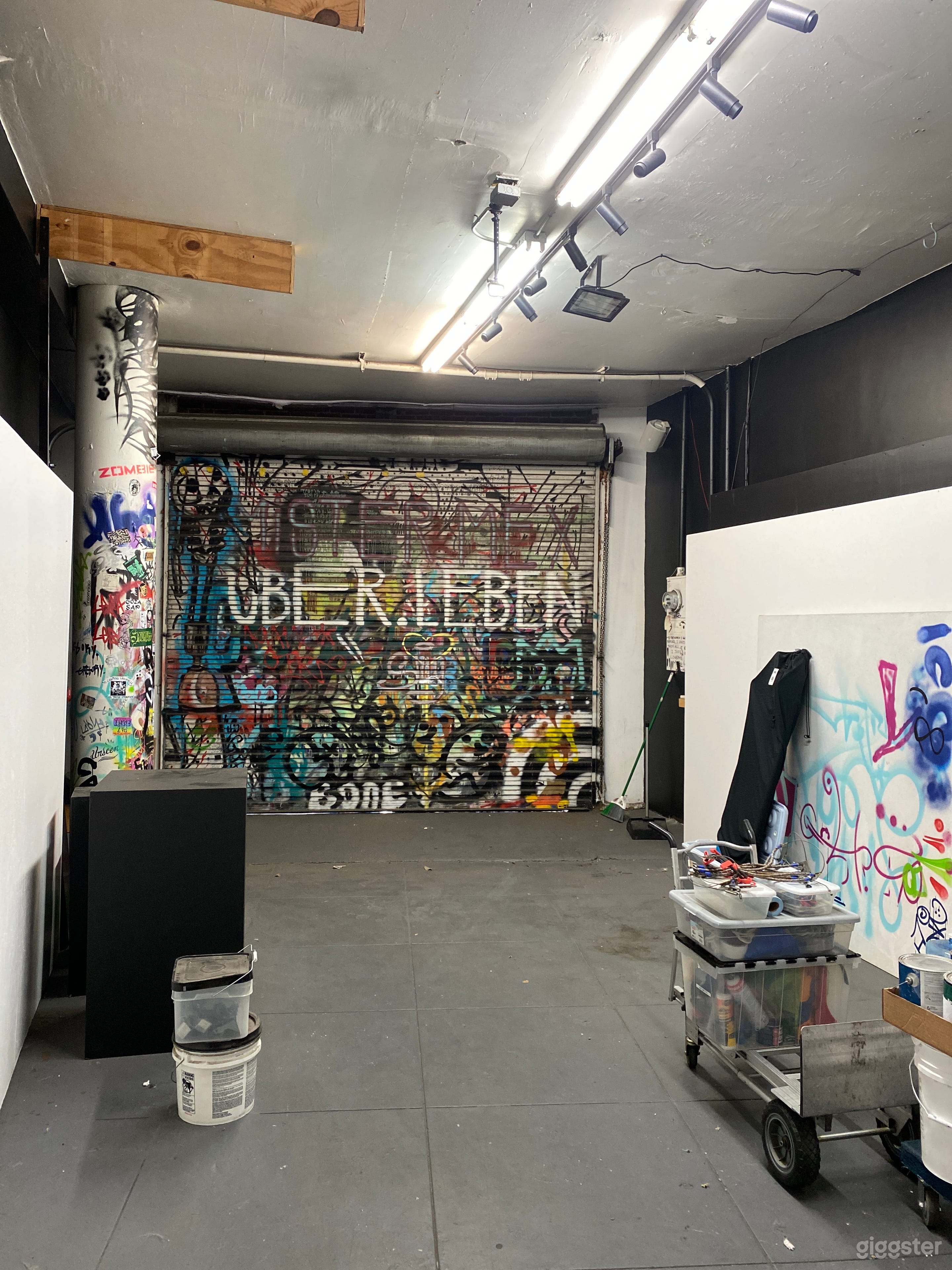 Large Art Gallery / studio Space Photo 4
