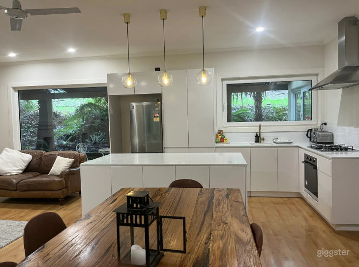 WINDMILL LODGE Photo 3