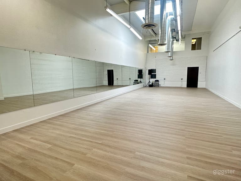  Studio Créatif Polyvalent pour Danse, Musique, Événements & Plus 