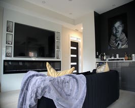  Luxurious Modern Estate Near National Harbor & D.C 