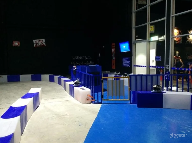 Electric Indoor Karting &amp; Laser Tag Photo 2