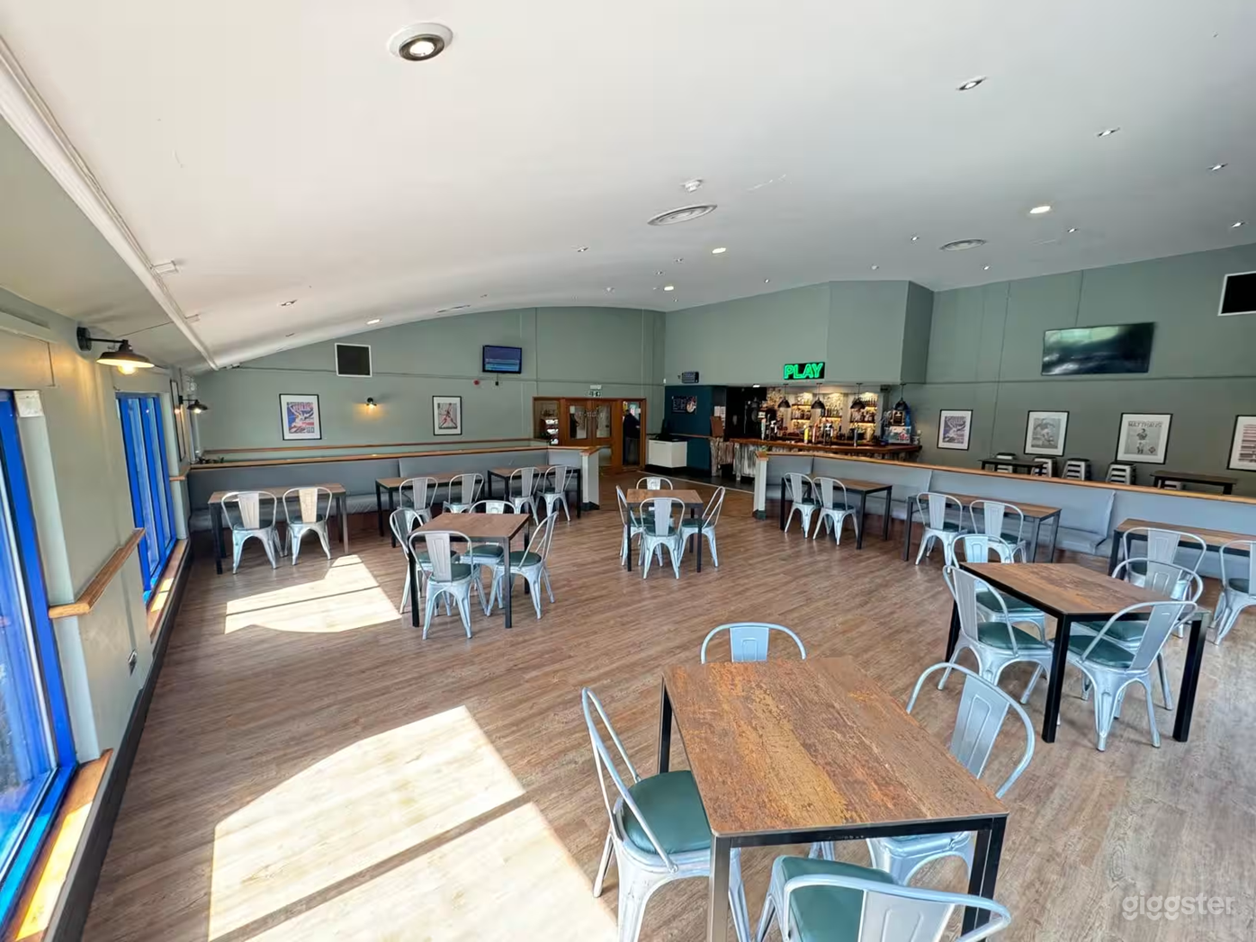 Function Room in a Sports Club Photo 1