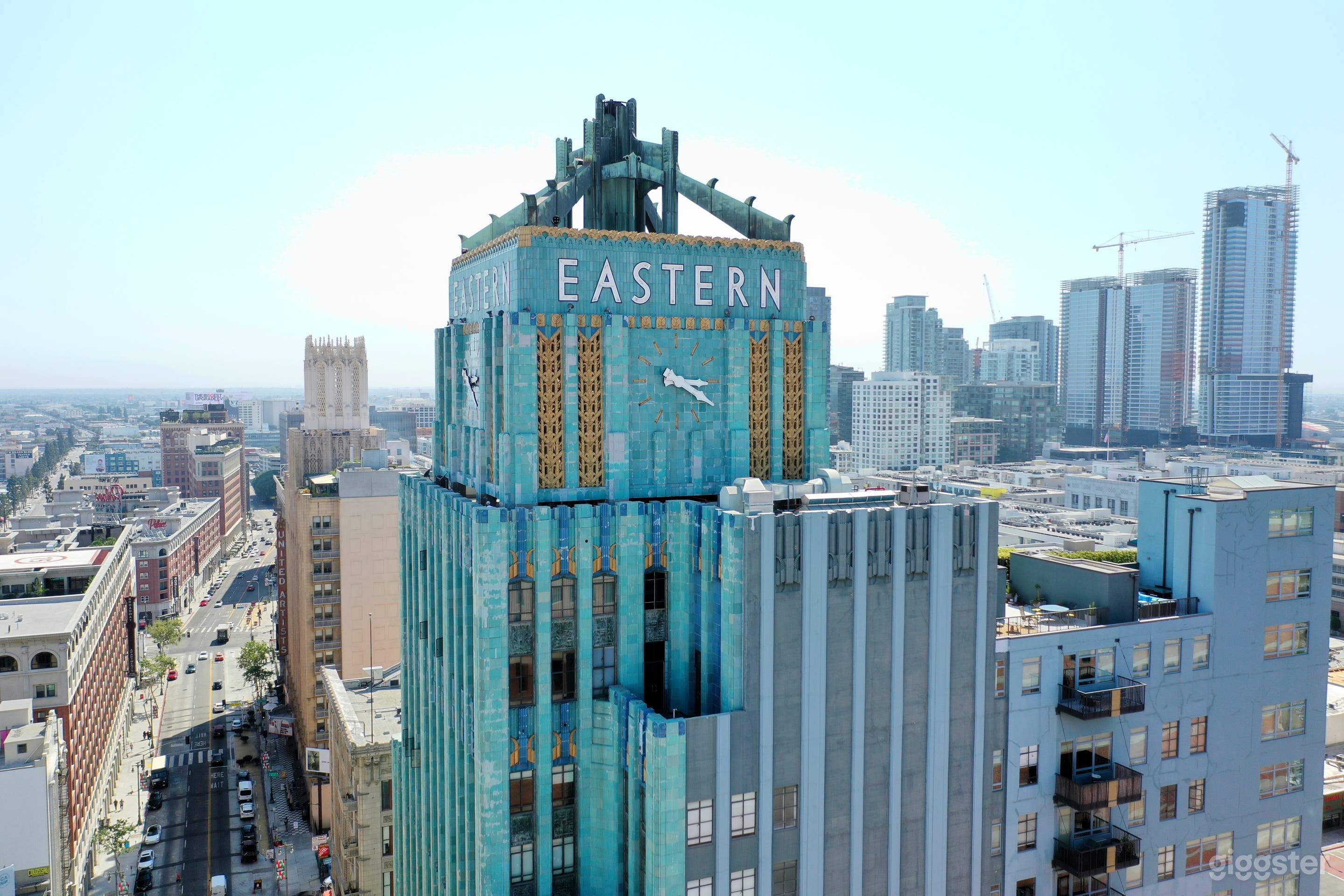 ART DECO DTLA PENTHOUSE : DEPPS FORMER HOME Photo 1