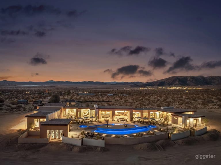  Peak at Panorama Villas 