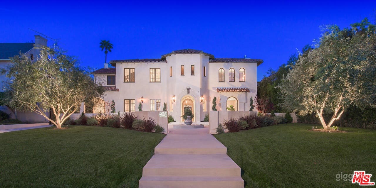 New Modern Spanish Photo 1