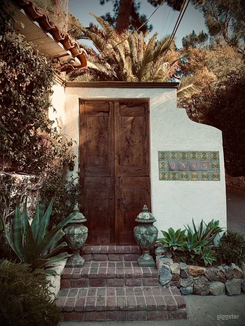 Beverly Hills Carriage House Photo 4