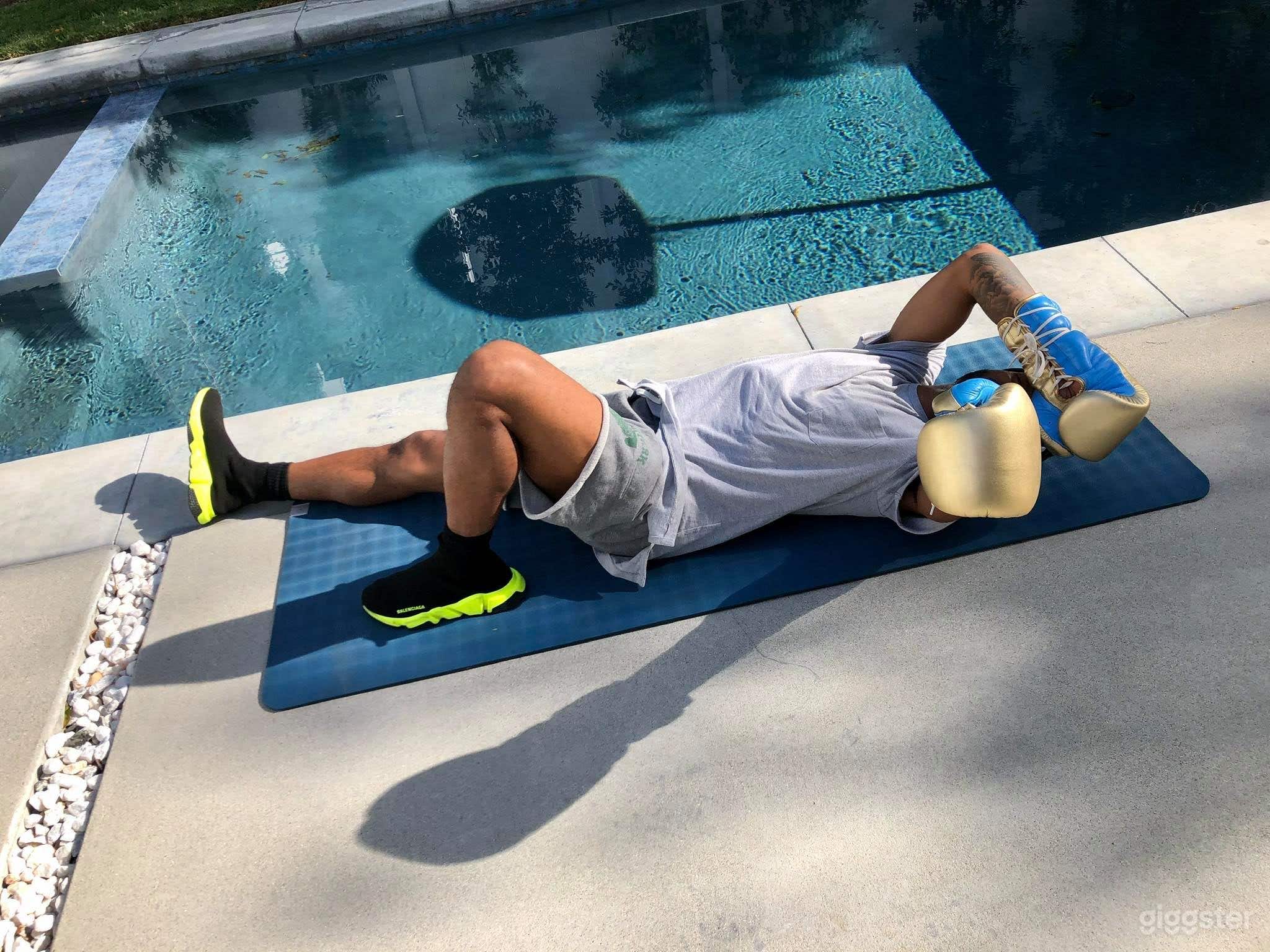 Elite and Stylish Fitness Center in Beverly Hills  Photo 2