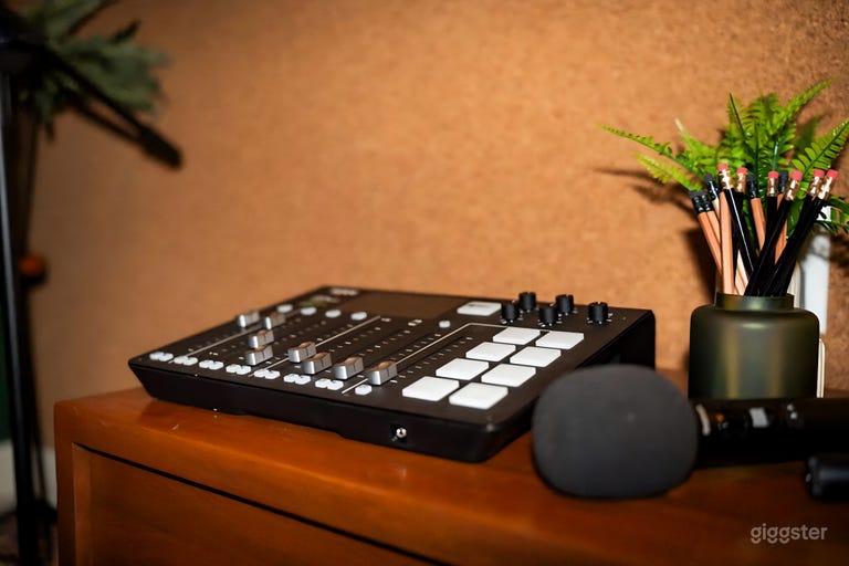  Cozy & Professional Podcast Studio 