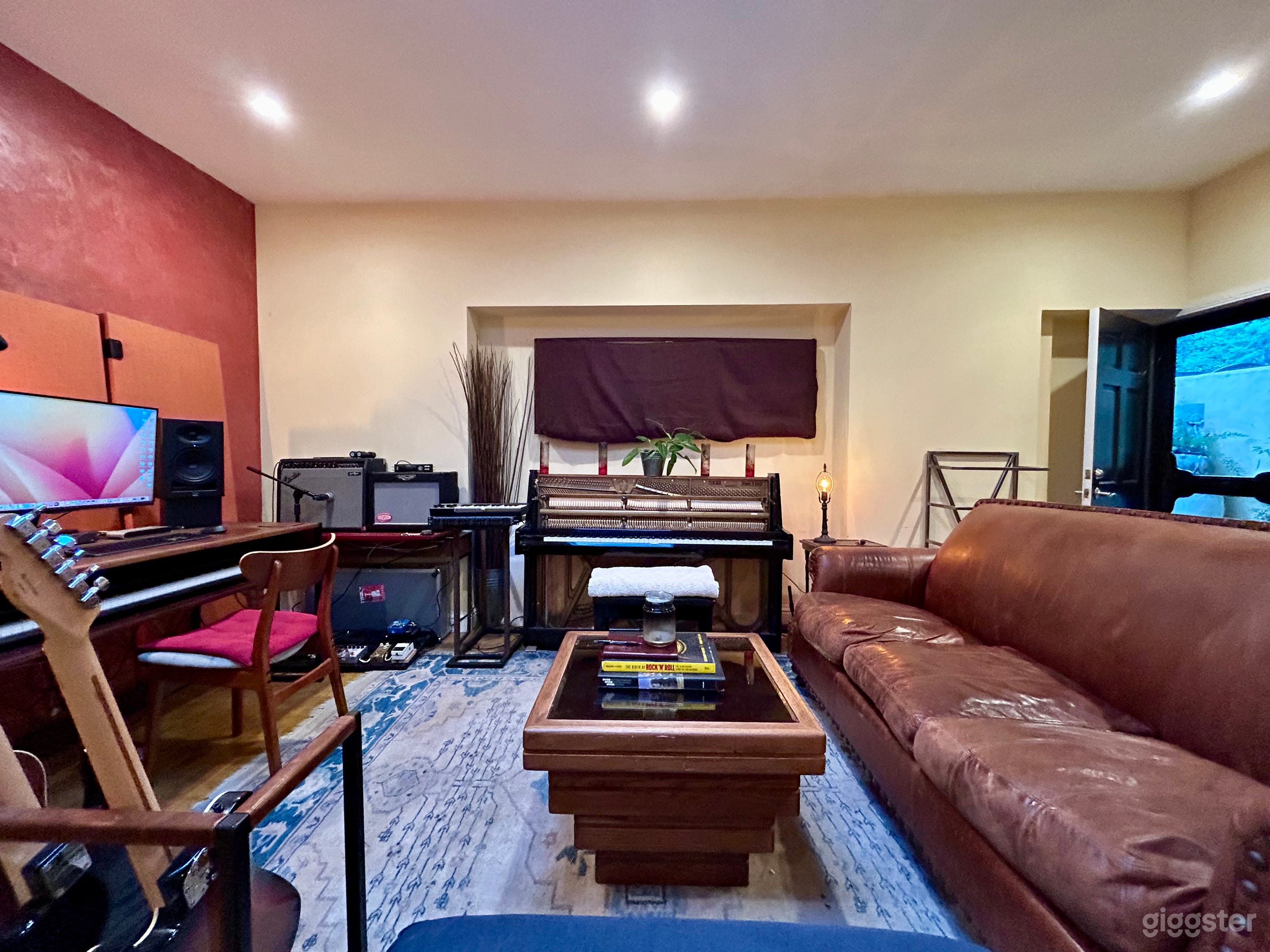 Whimsical Beachwood Canyon Recording Studio Photo 1