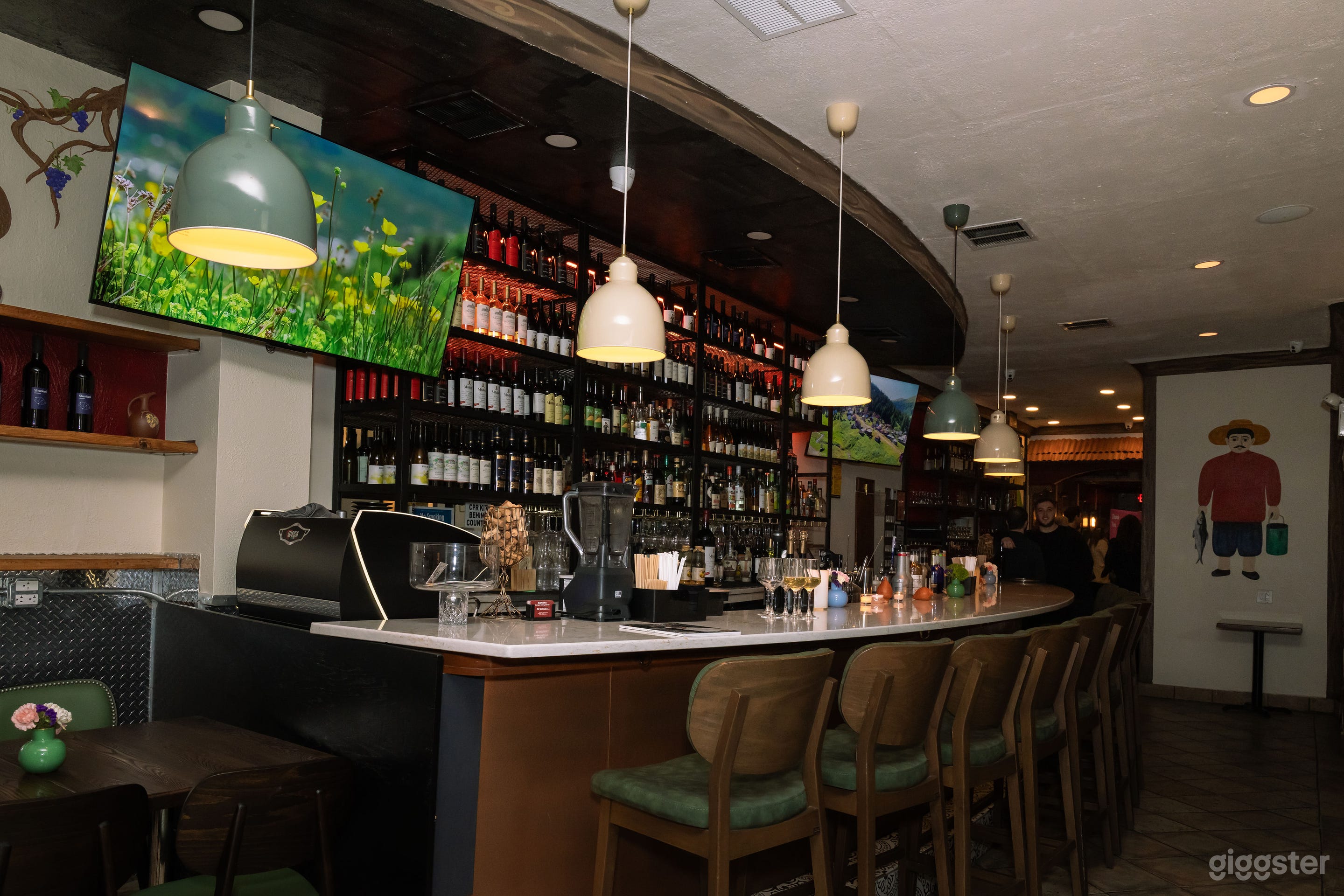 Georgian Bar & Comfortable Gathering Space With Backyard Photo 1