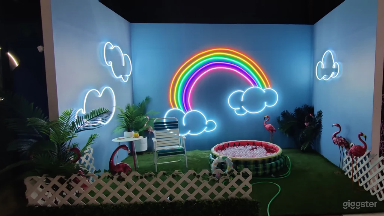 Prism Pop Set Studio Photo 4