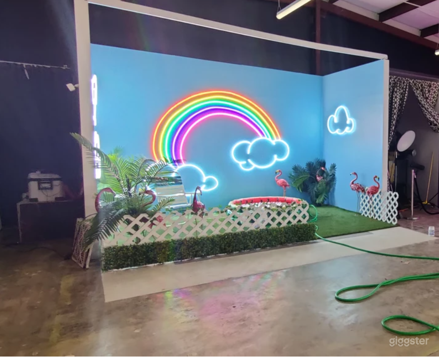 Prism Pop Set Studio Photo 1