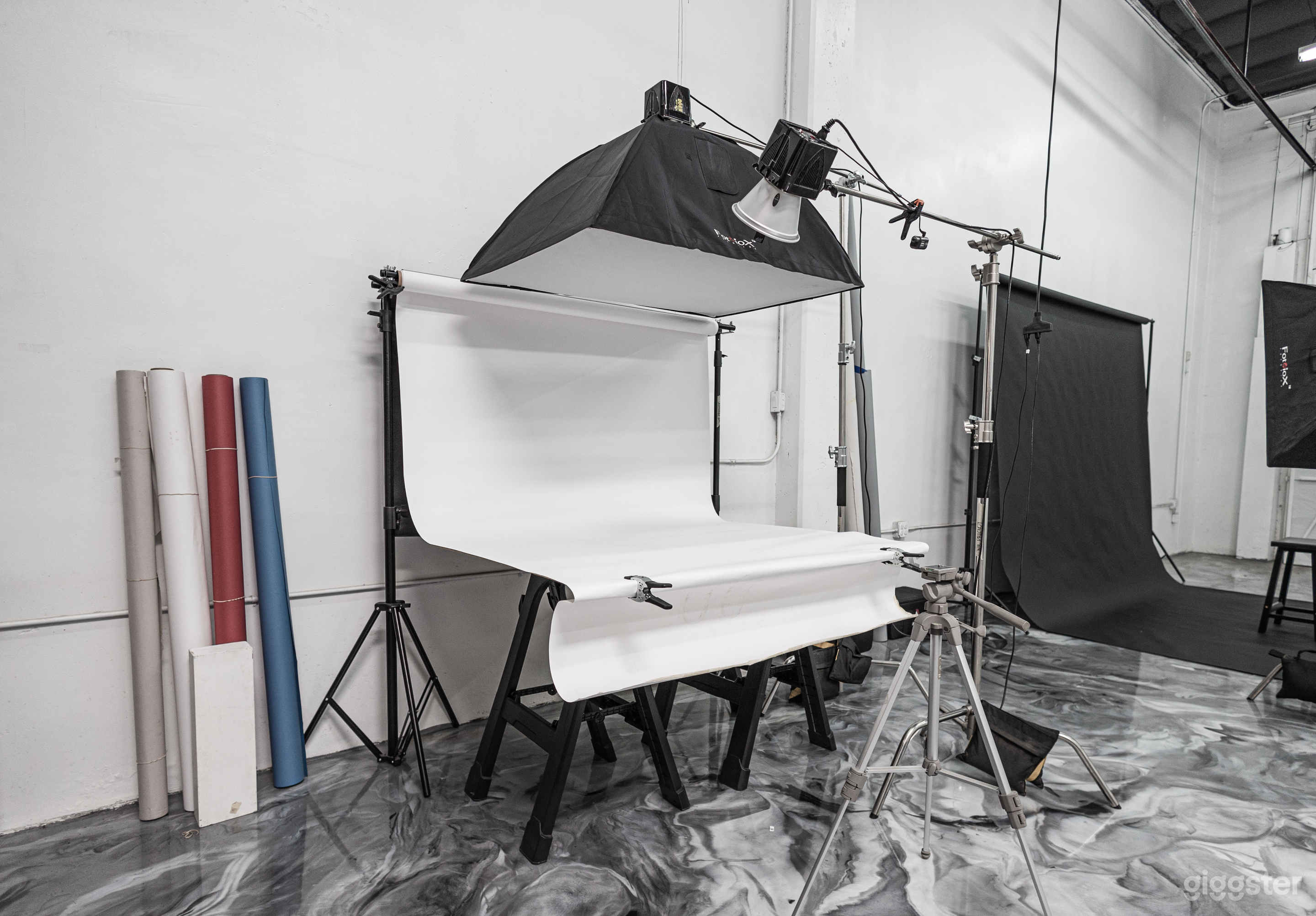 Table setting for product shots.