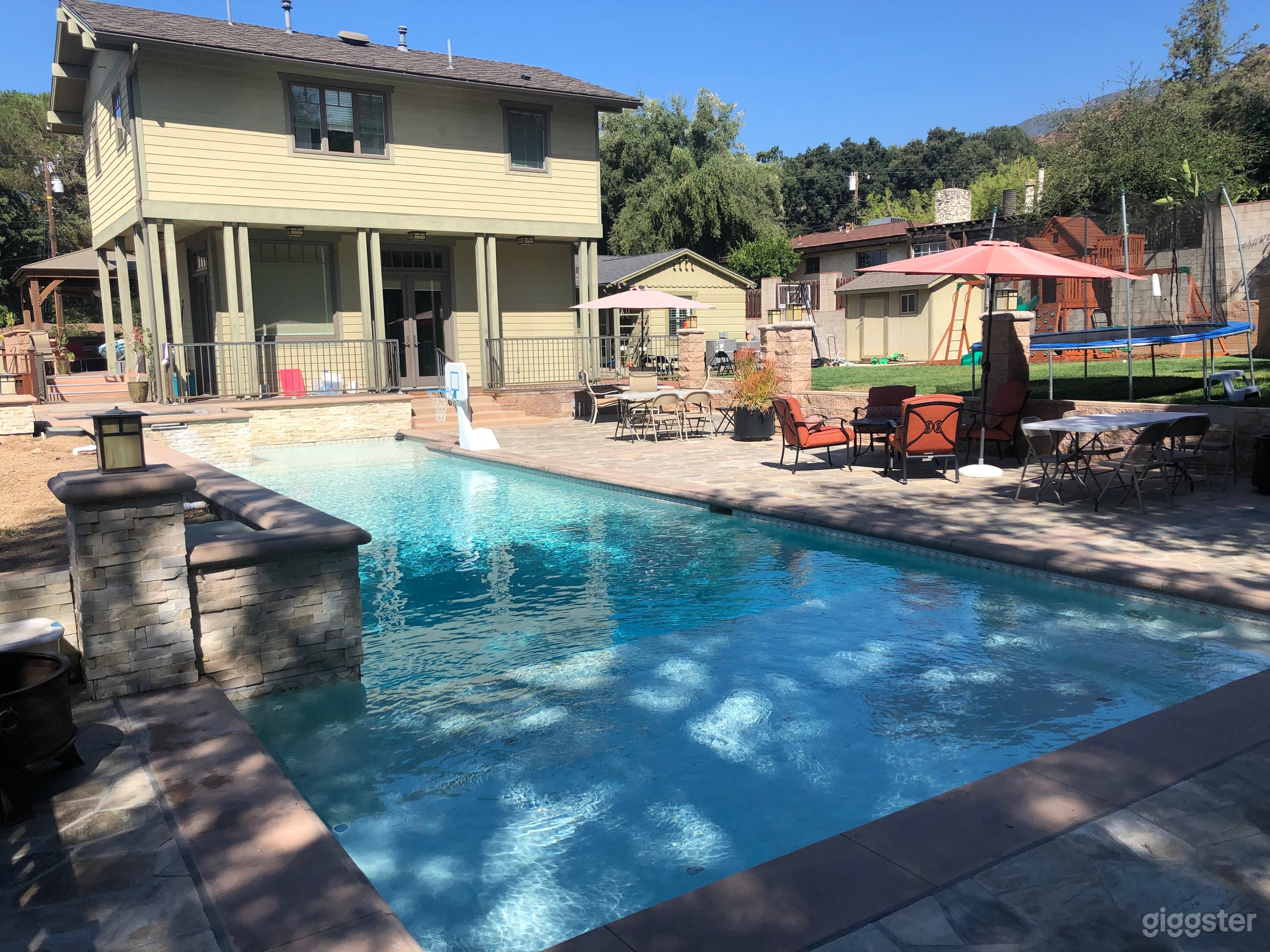 Craftsman Home with City and Mountain Views  Photo 3