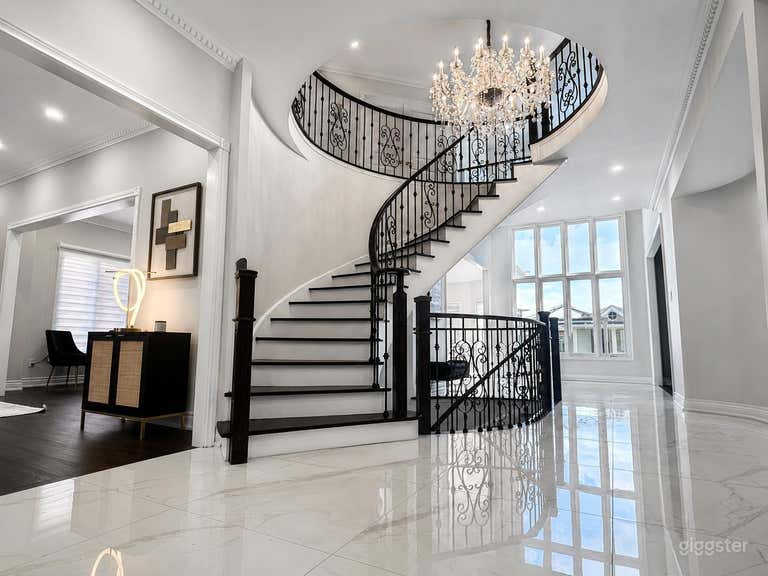 Gran Casa Moderna de Lujo en Weston Downs - East Woodbridge 