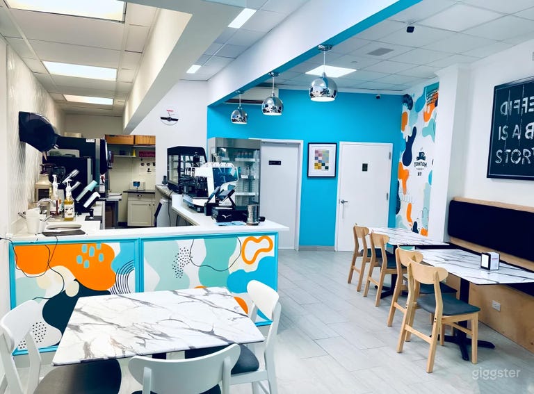  Café Westbury Animé 