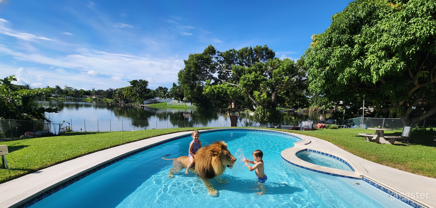 Pool, Lake & Kayak - Most Rated Private Pool in FL Photo 1
