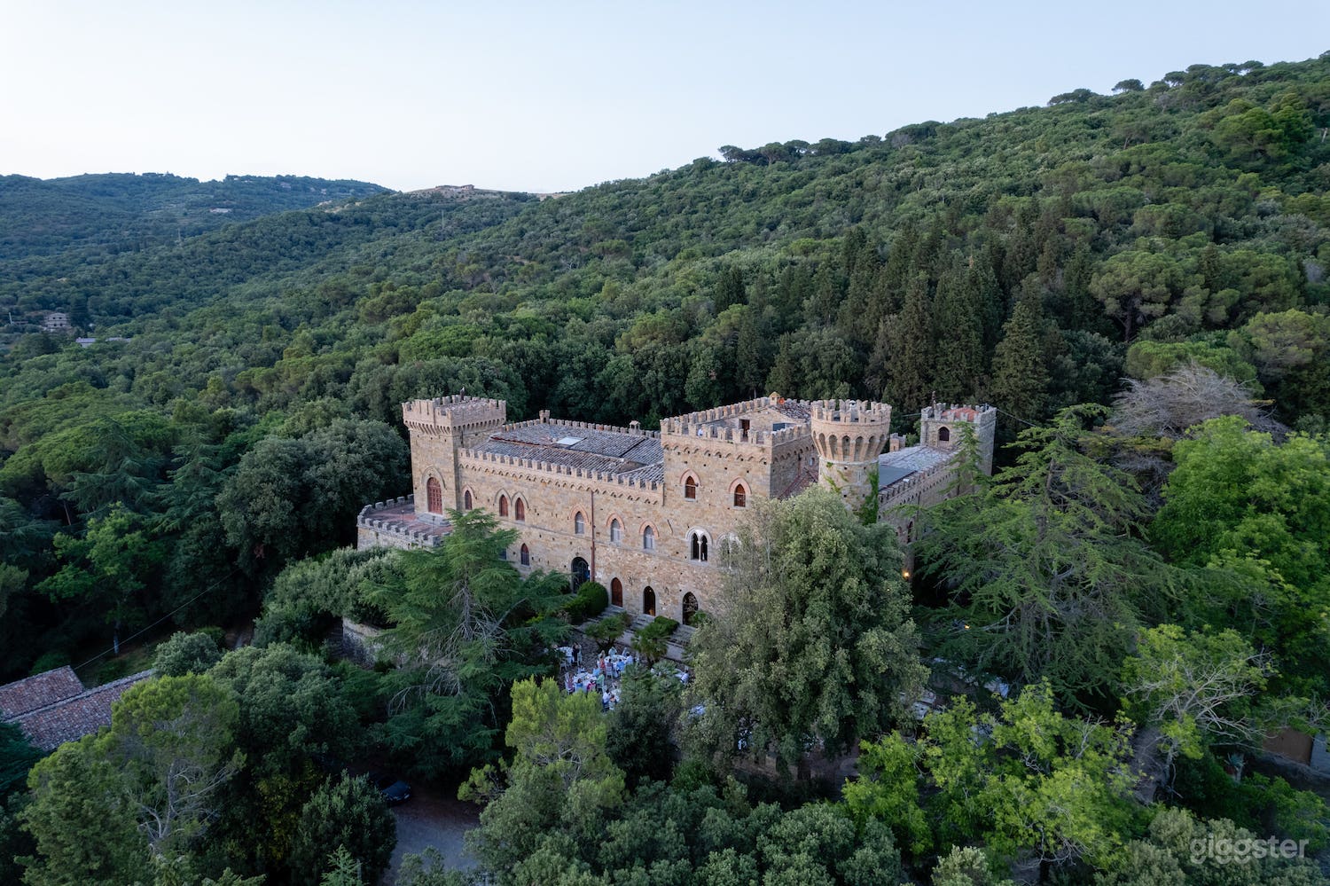 Foto di Castello Storico del XV Secolo per Film 26 Eventi 1