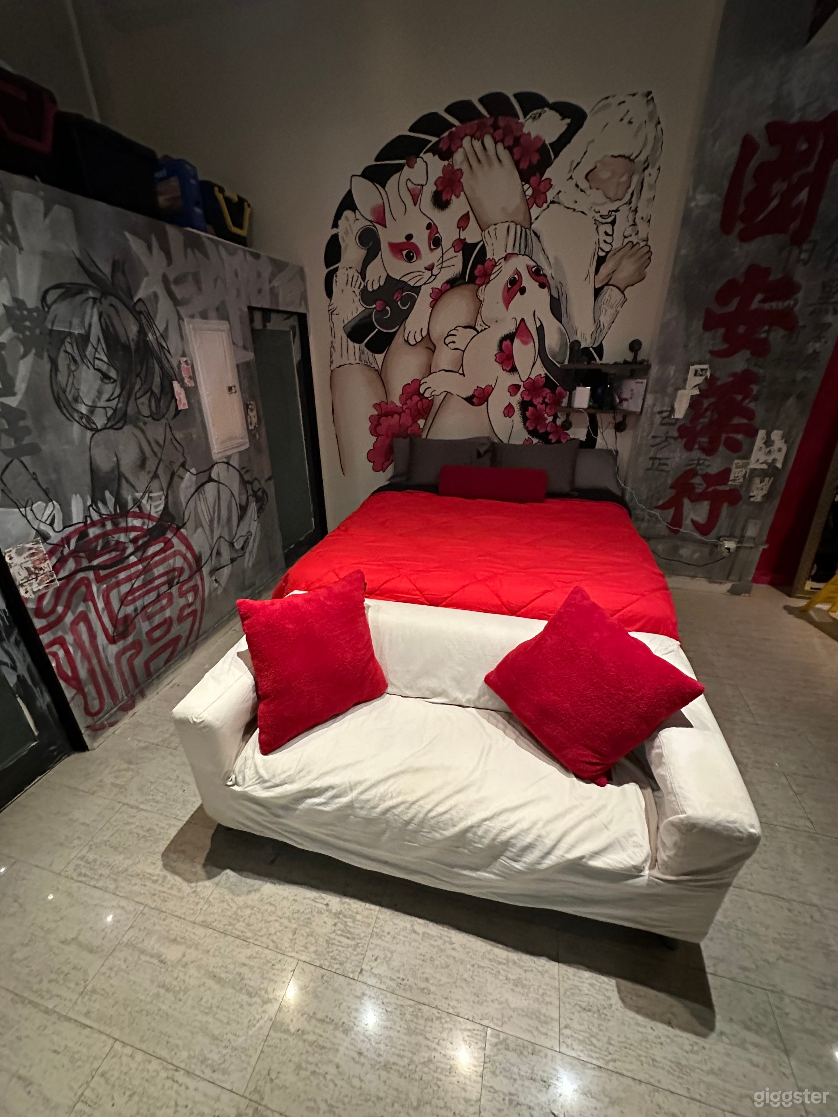 Anime inspired pent house loft Photo 1