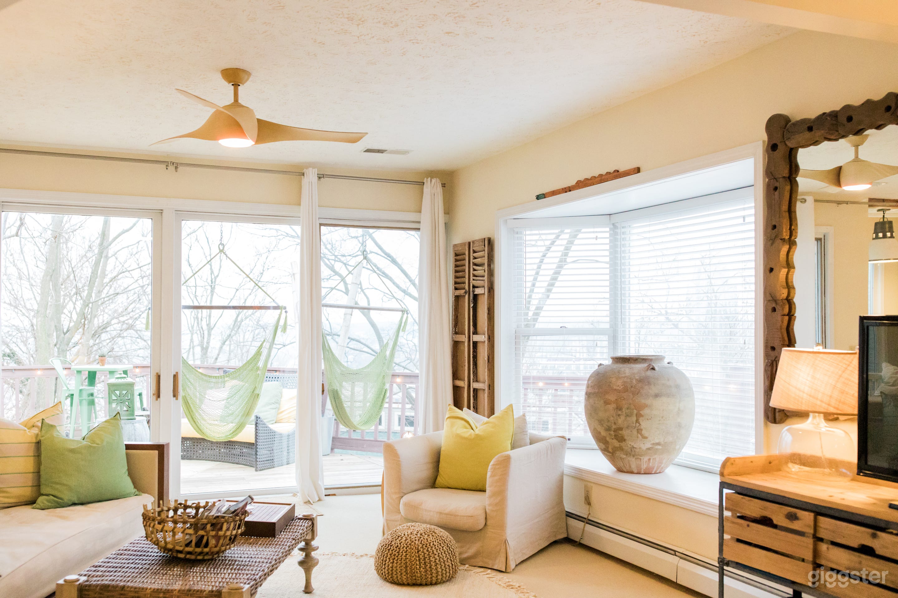 The Overlook Home ~ organic / serene / totem pole / sunny open designer spaces Photo 4