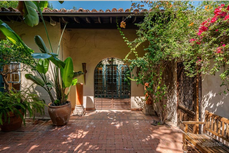  Spanish retreat with tropical garden and patio 