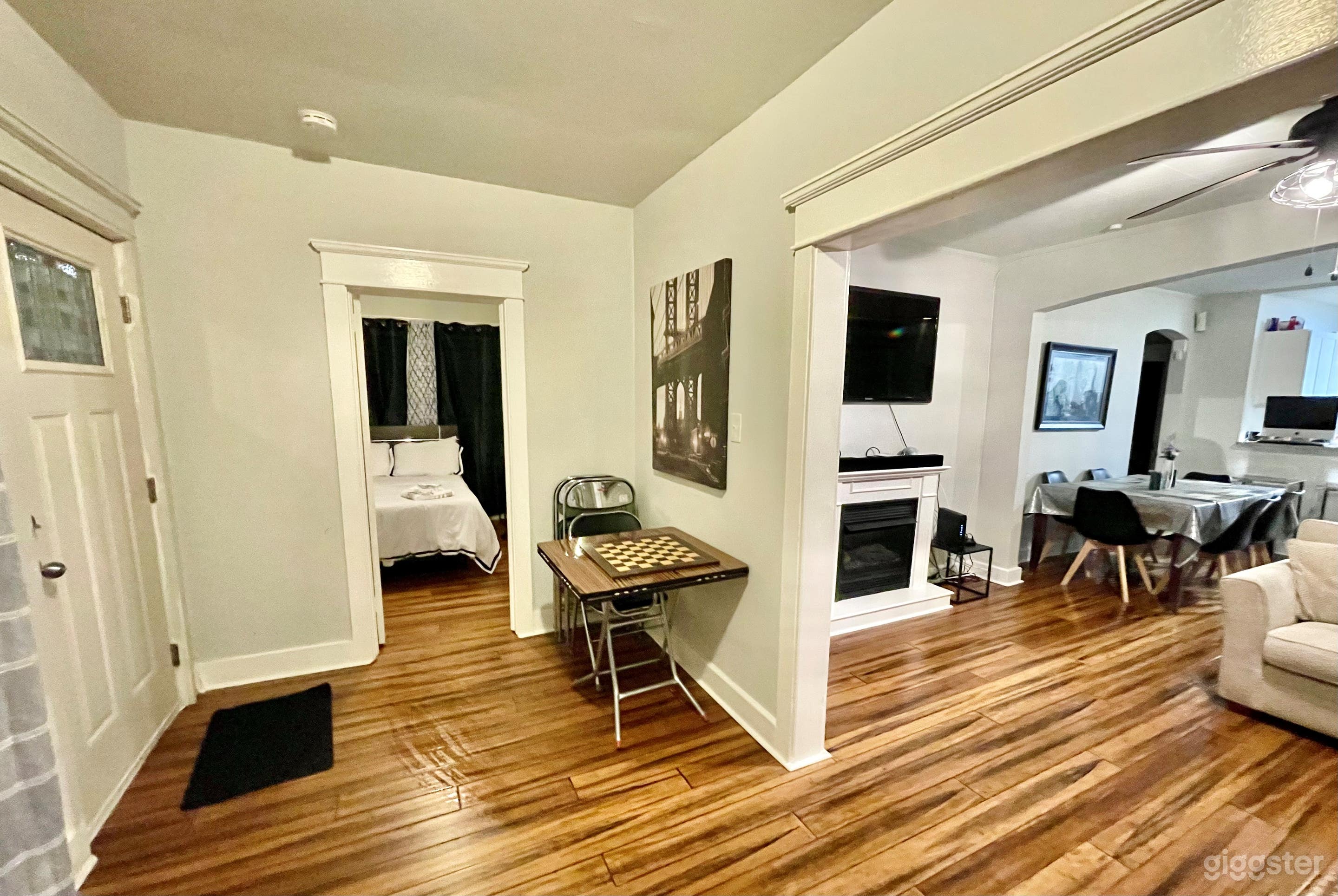 Living room /porch/ Bedroom 3 entrance