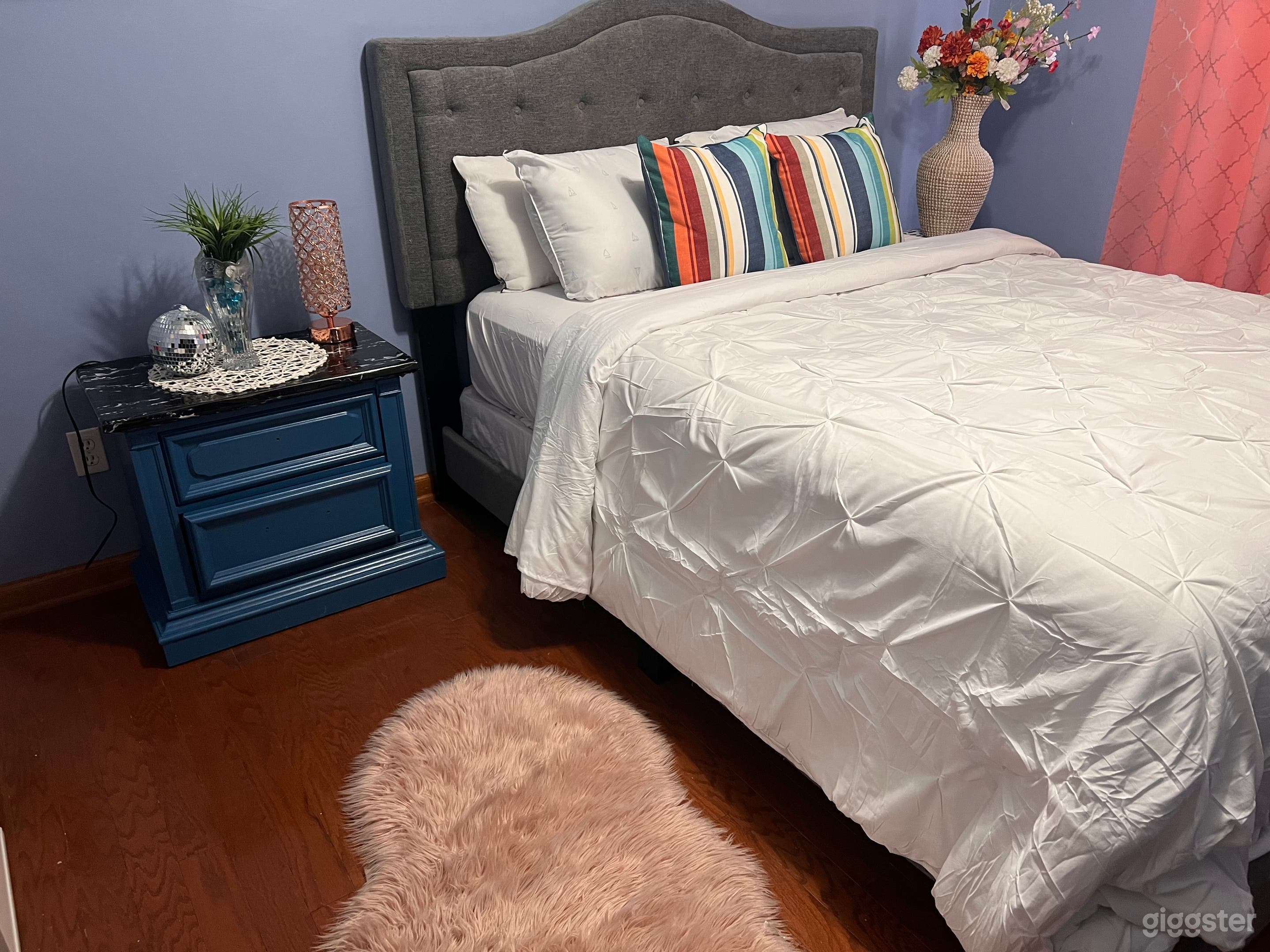 Luxury Private Vacation & Getaway Home | Pool • Sports Court Photo 3