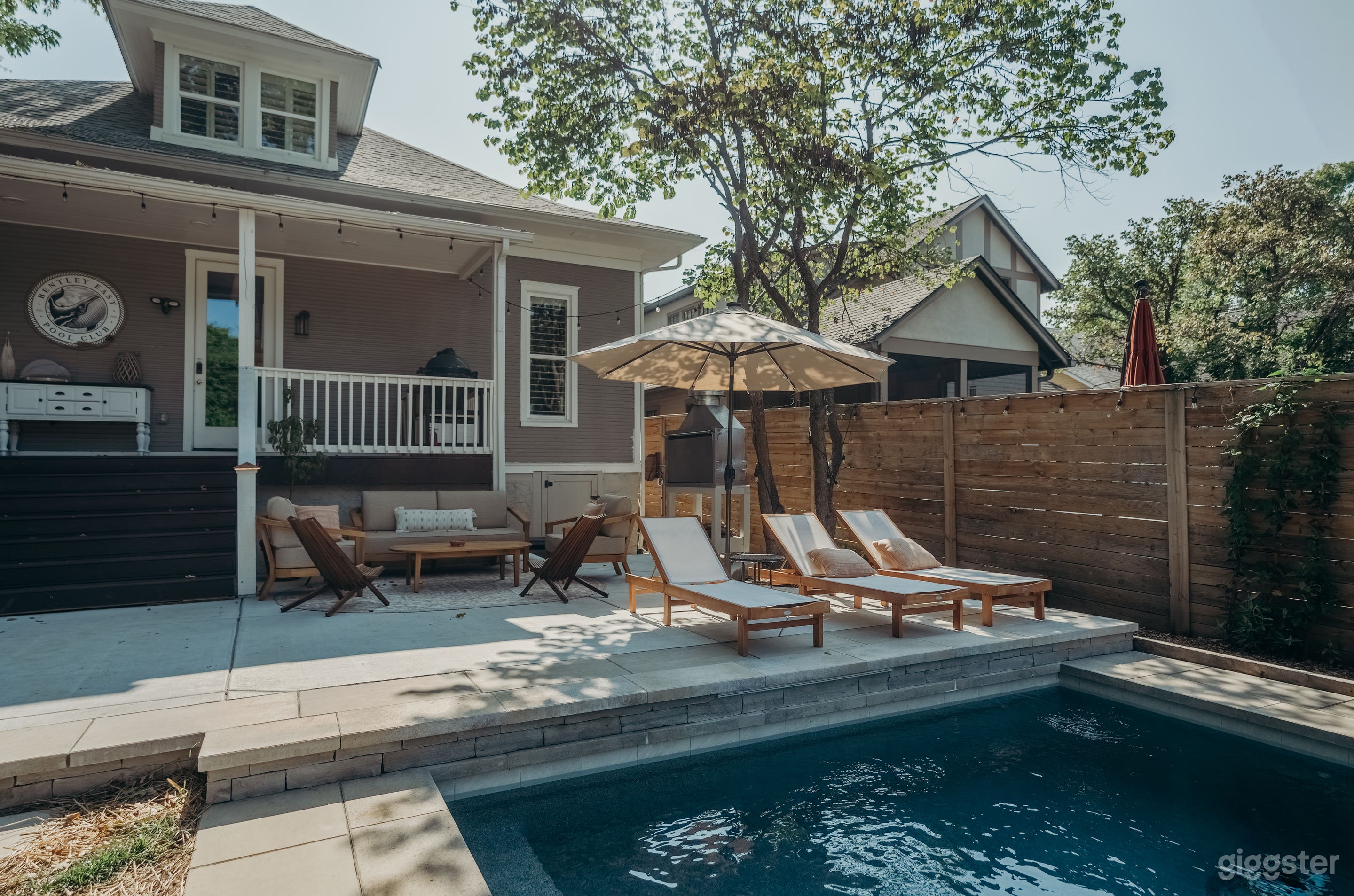 Modern Historic House &amp; Pool in Lockland Springs Photo 2