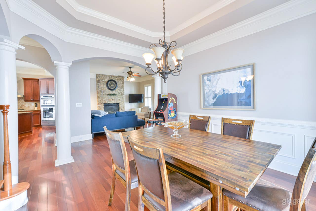 Architectural Masterpiece in Atlantic Station Photo 1