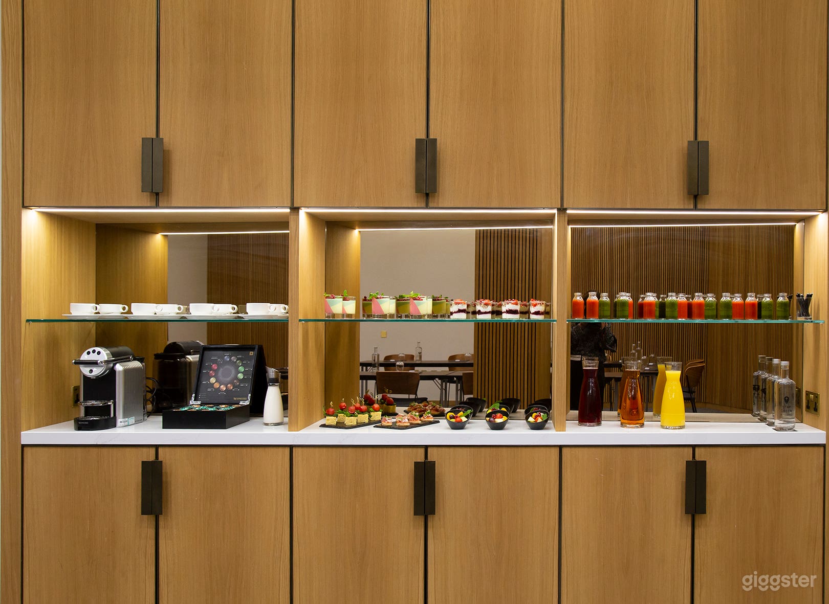 H10 London Waterloo Photo 4