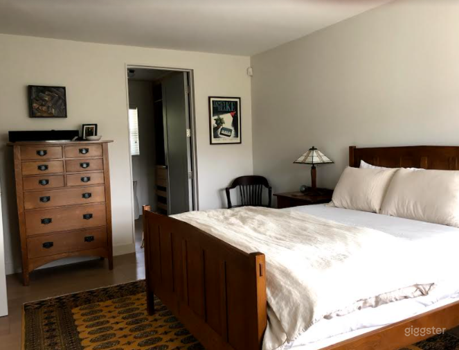 Chevy Chase Canyon Mid-Century Modern Photo 3