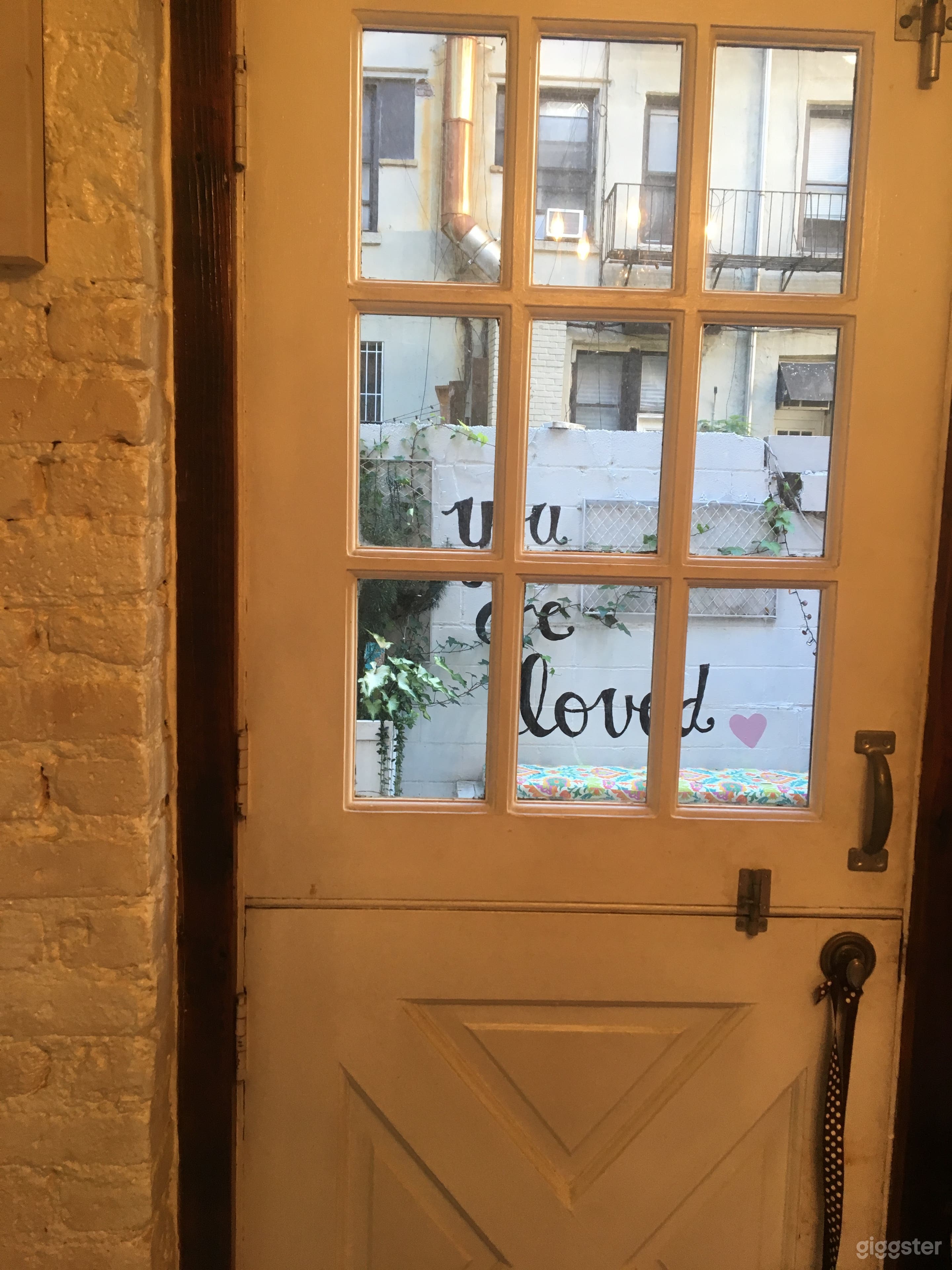 Oasis in the heart of SOHO Photo 3