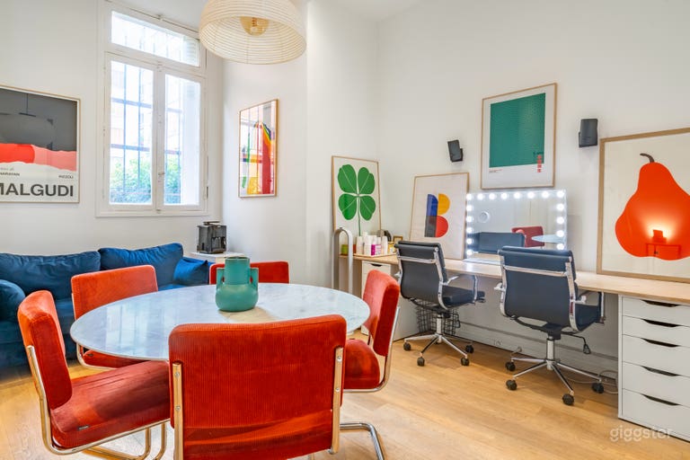  Studio lumineux à Paris avec puits de lumière 