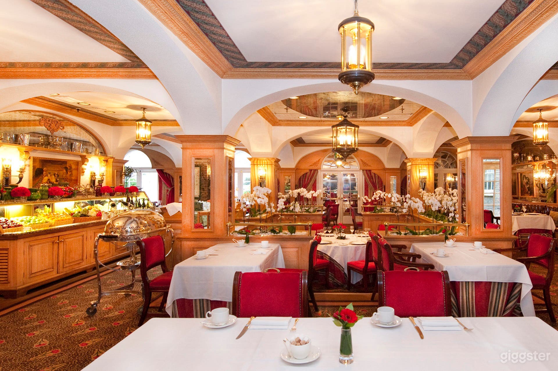 The Restaurant Photo 1