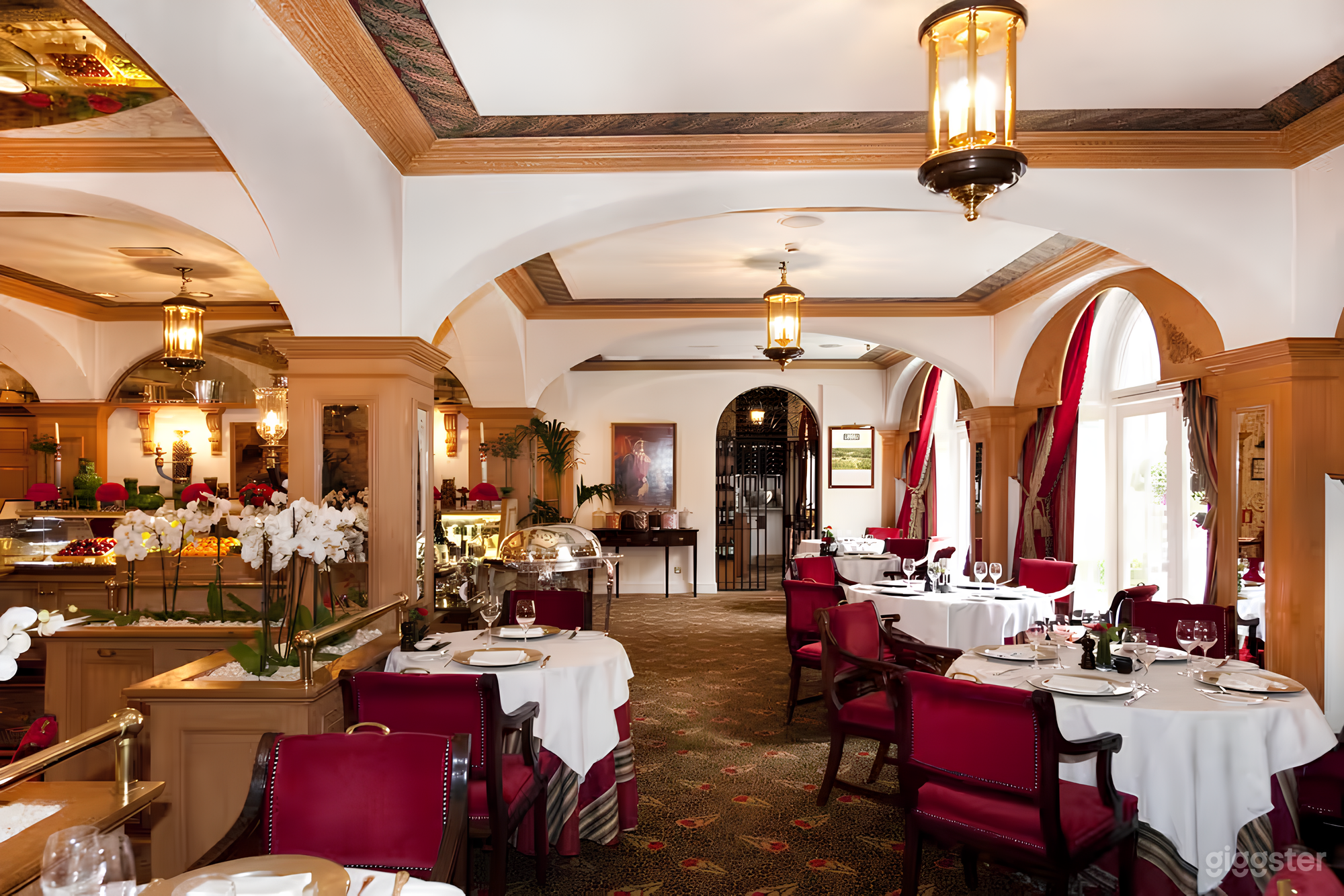 The Restaurant Photo 3