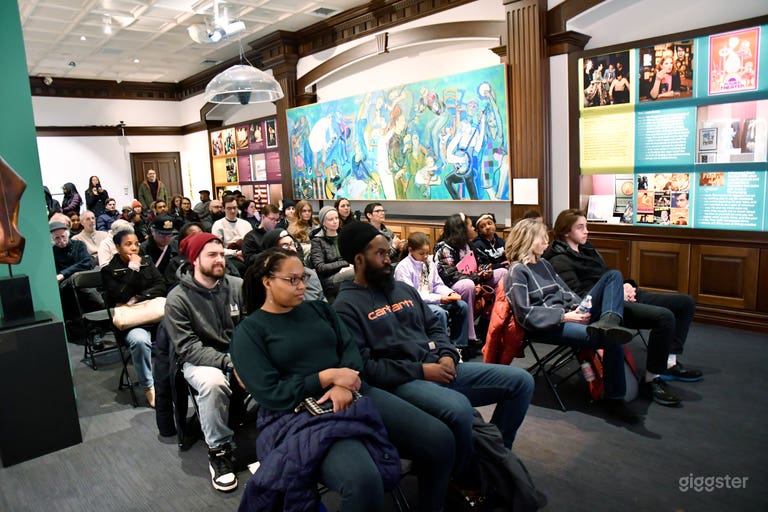  Museum Space in Heart of Old City 