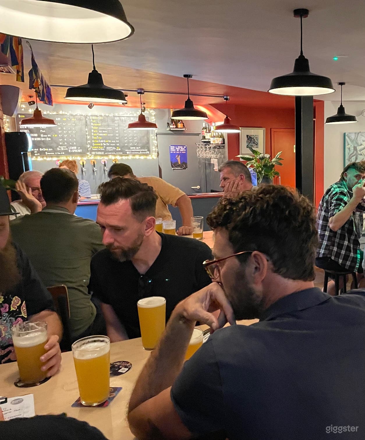 Unique and Cozy Bar for Events Photo 3