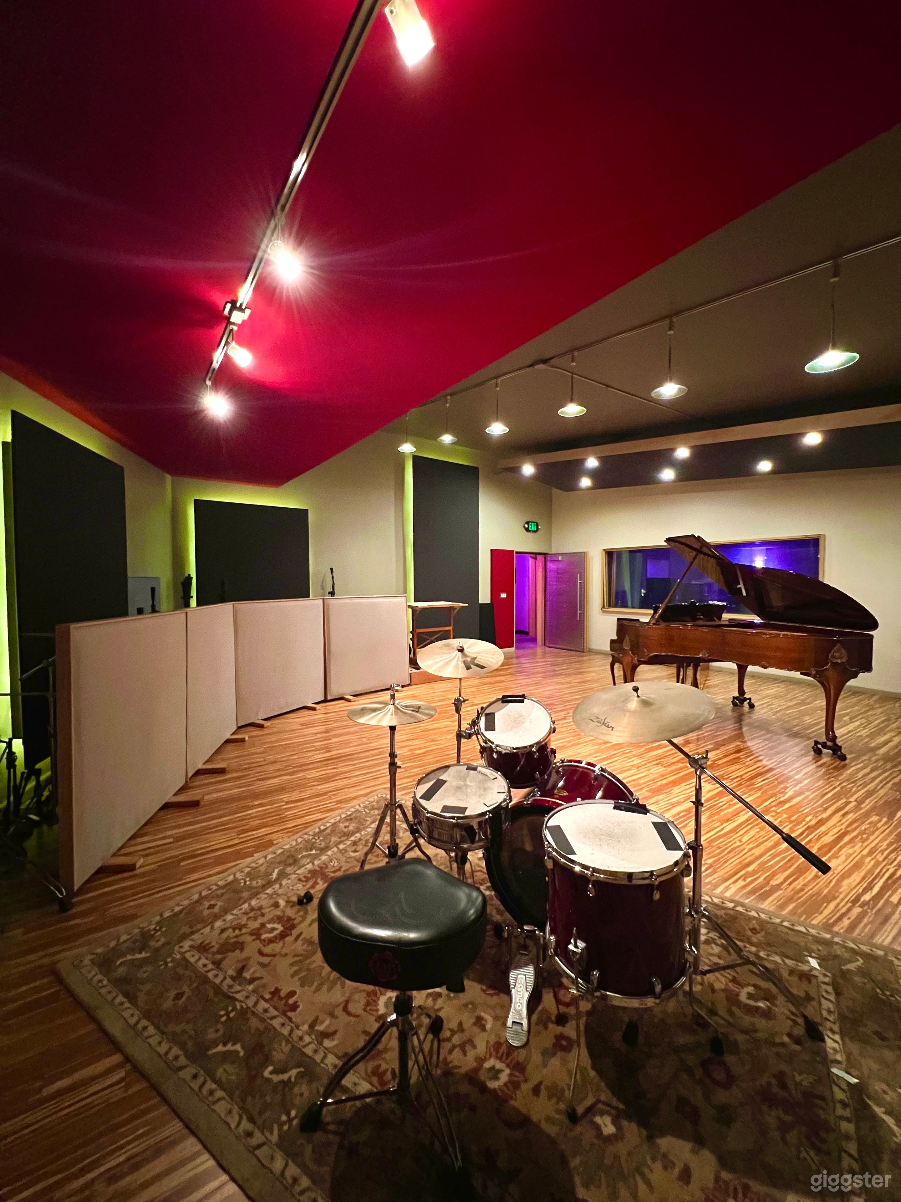 Multi Room Recording Facility Photo 1