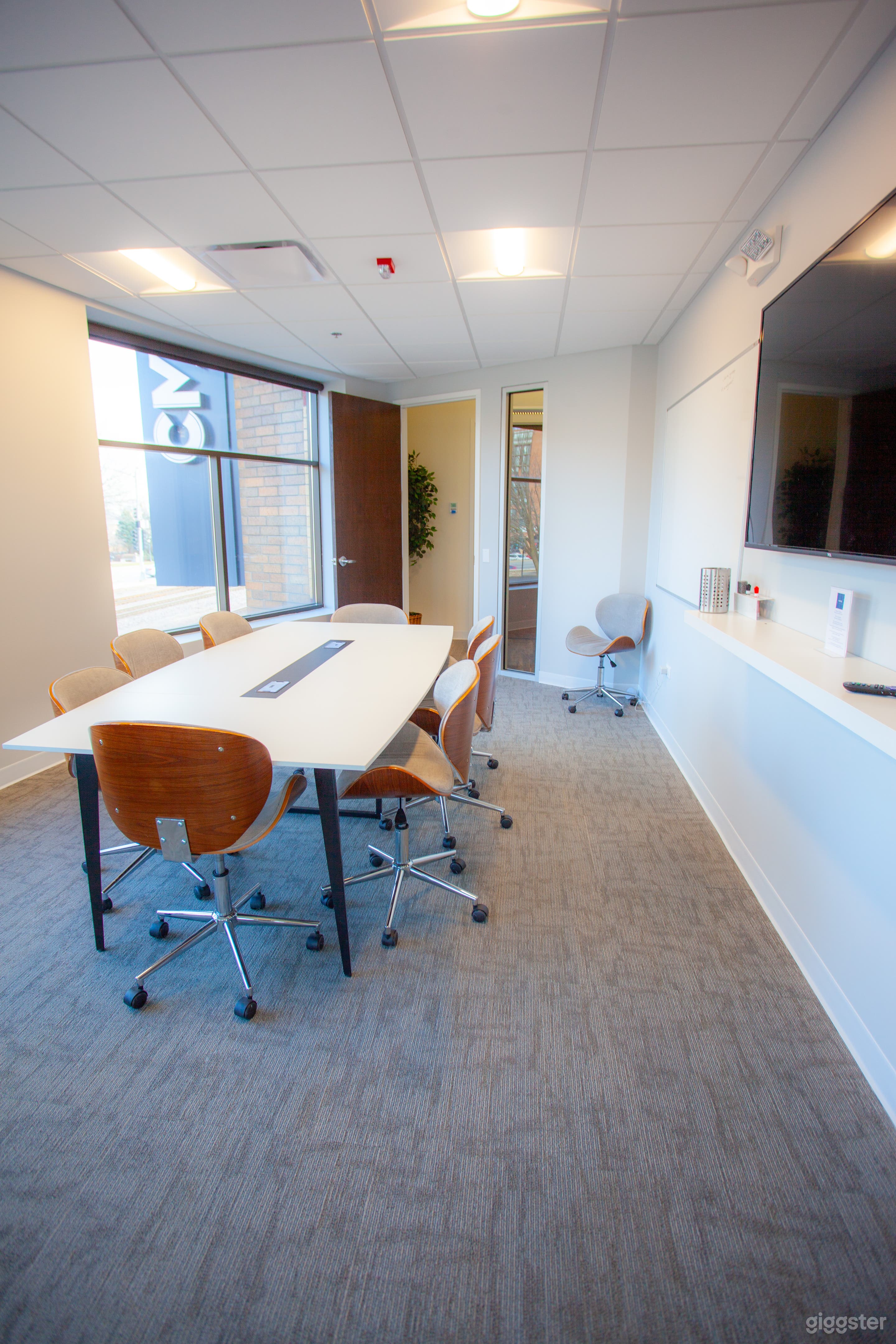 Conference and Meeting Room Photo 4