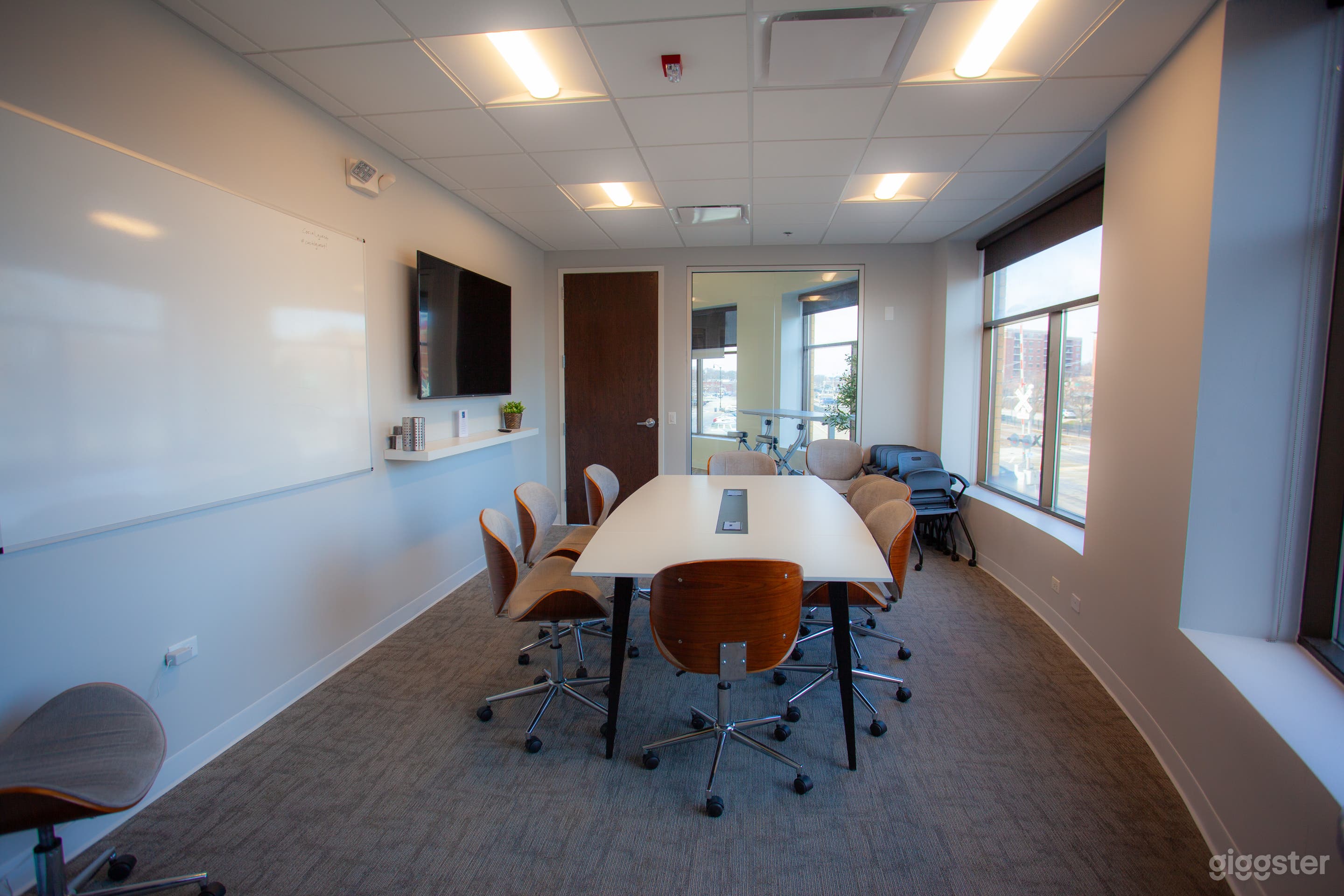 Conference and Meeting Room Photo 3