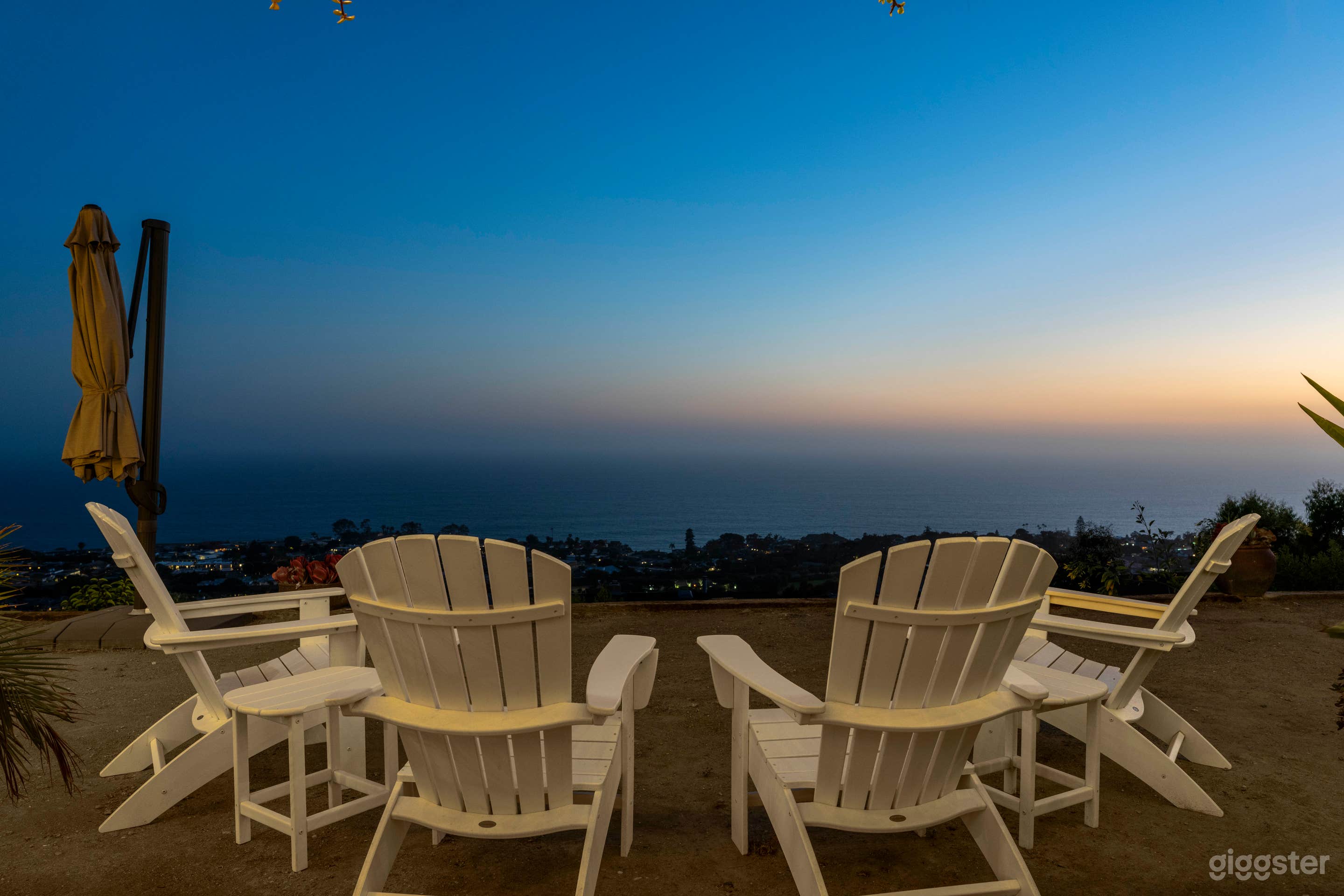 Lux Tropical-Inspired Pool Oasis w/270 Ocean Views Photo 3