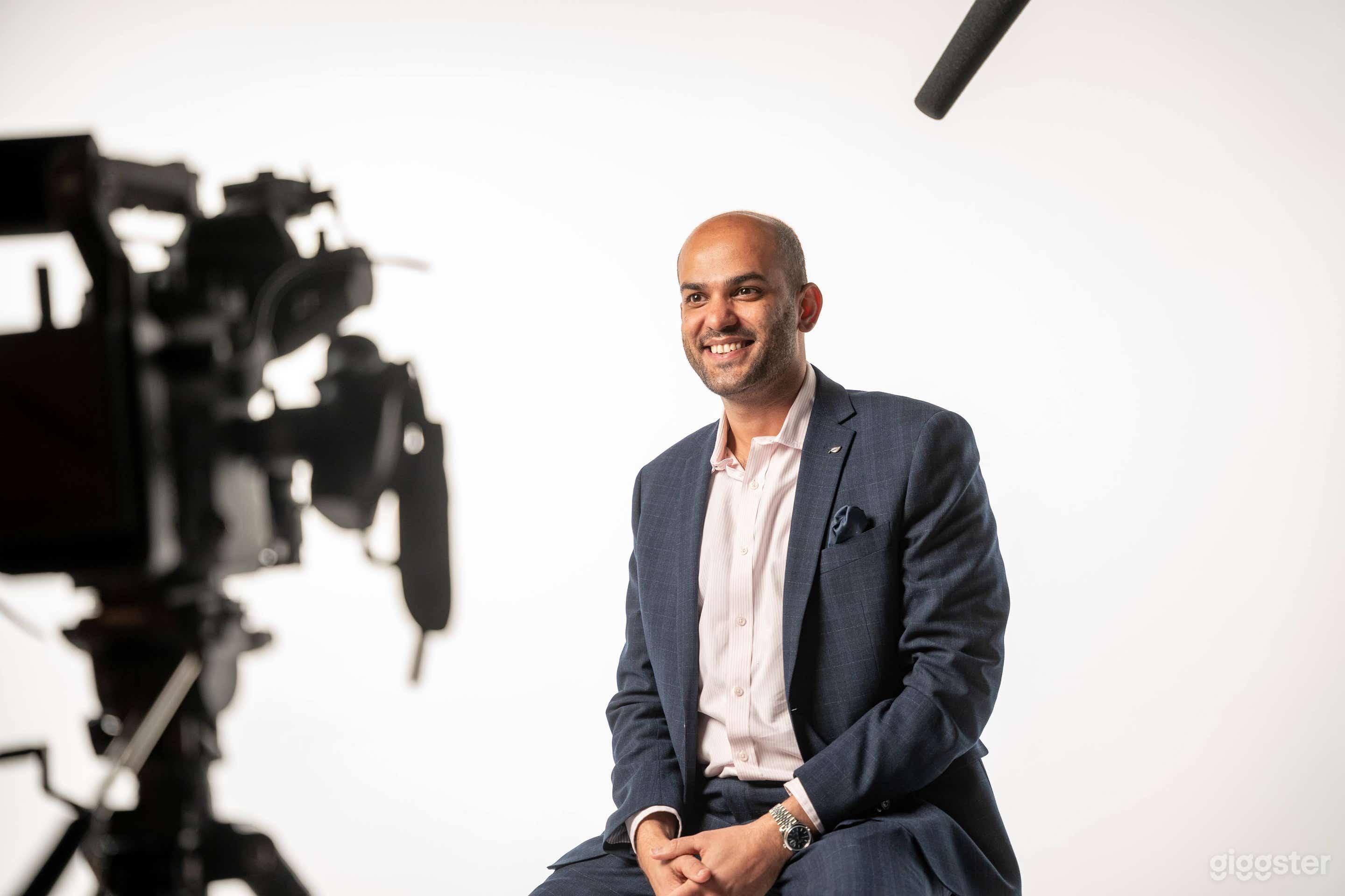 Shoot setup on White Cyclorama