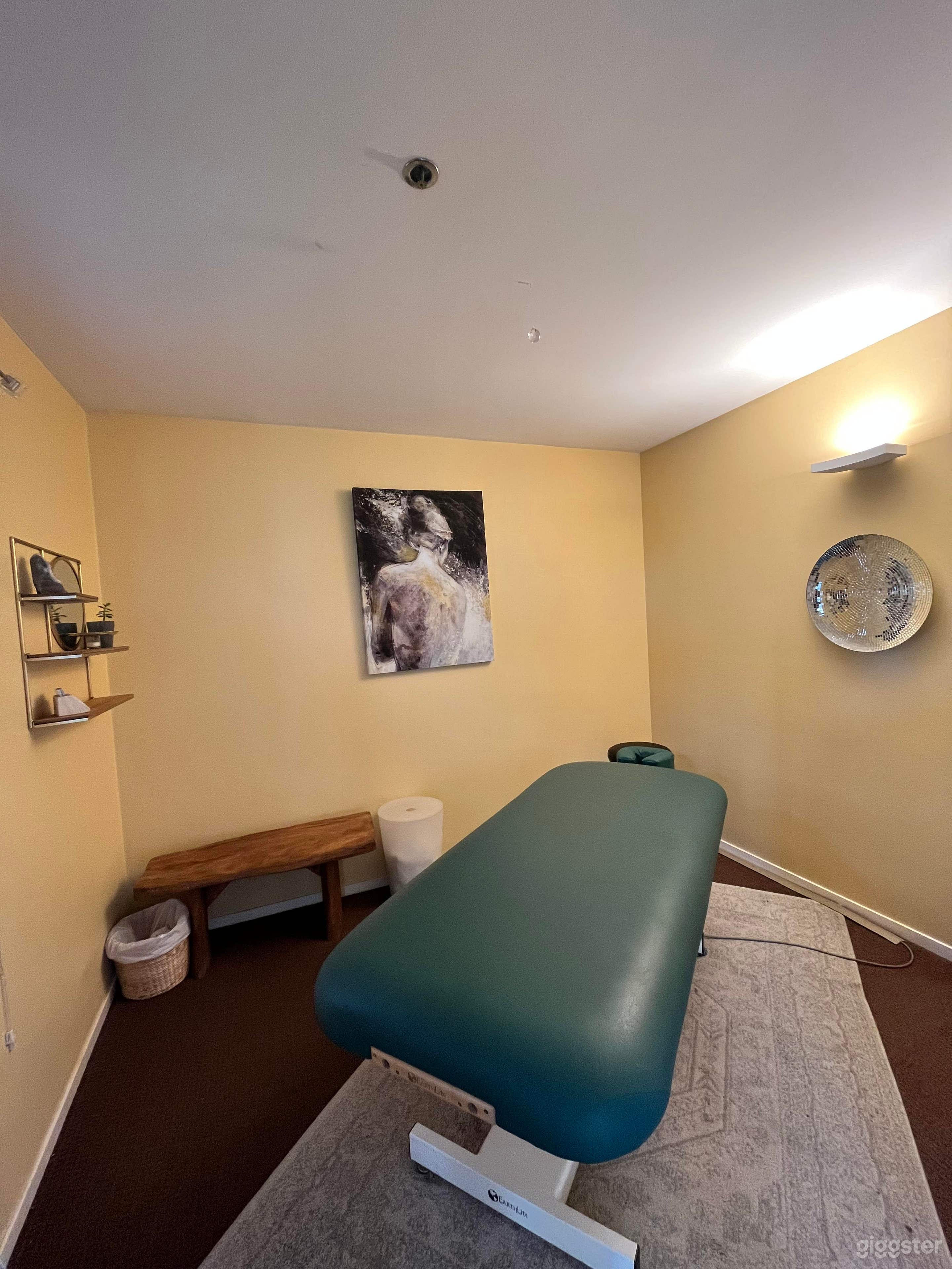 Homey Massage Room Photo 1