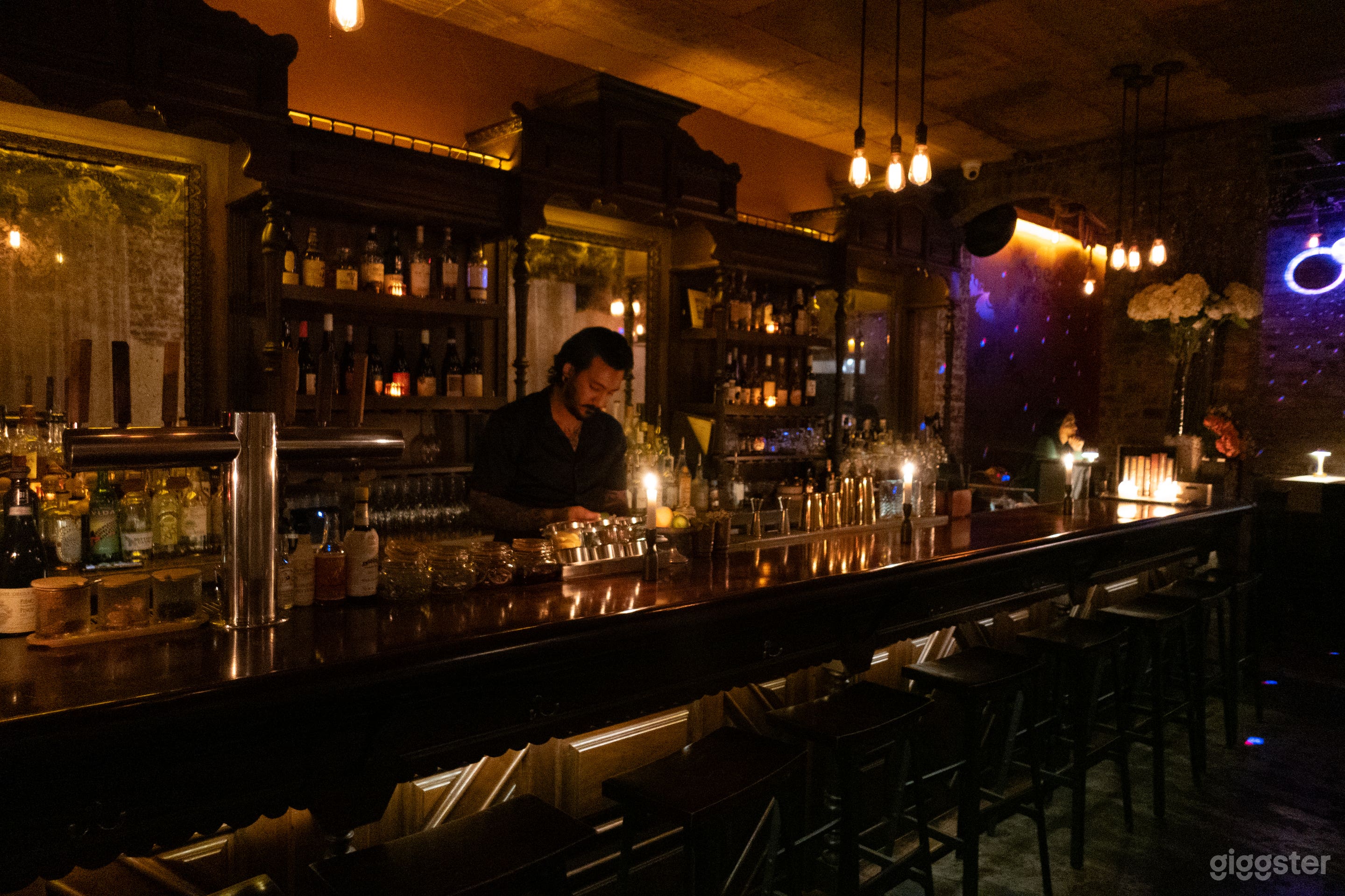 Romantic Wine Bar and Restaurant  Photo 1