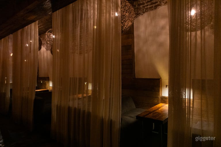  Romantic Wine Bar and Restaurant  