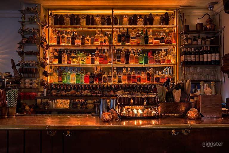  Berlin Speakeasy Cocktailbar und Eventlocation mit Garten 